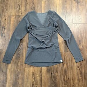 Lalabu Women’s Soothe Baby Wearing Shirt, Gray Long Sleeves, Size Large